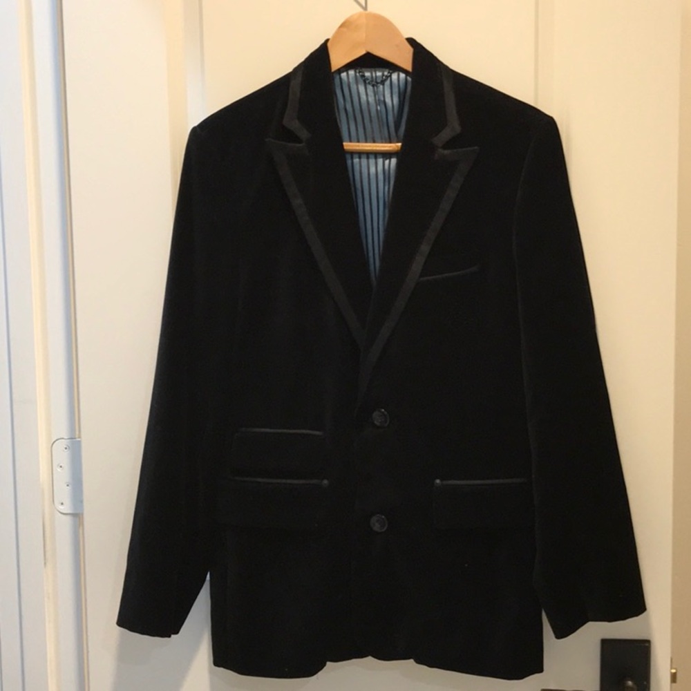 BLACK RIVET MENS BLACK VELVET BLAZER - SMALL